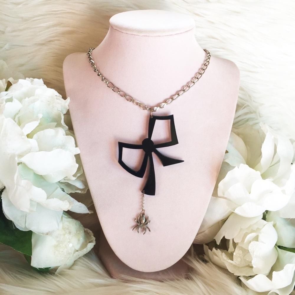 Hello Drama Lucite Silver Bow and Spider Necklace